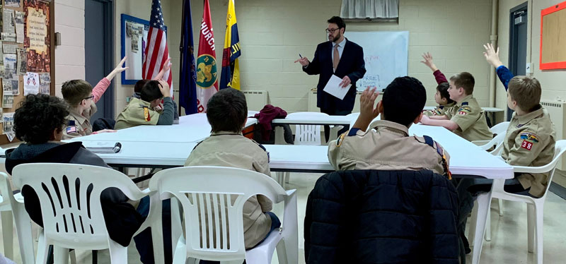 Judge Frey speaking to Scouts