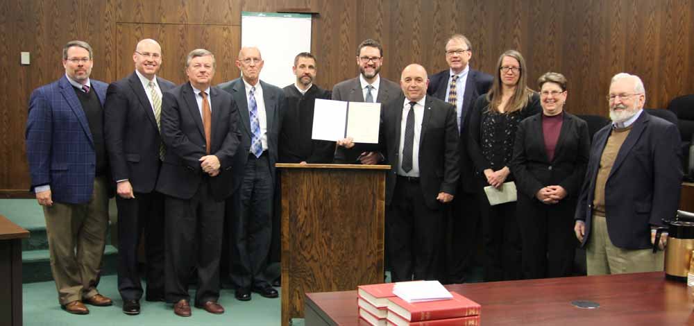 Commissioner Mussare and President Frey with former LLA presidents Wiley, Bluth, Collins, Pietrovito, Tira, Weber, Heverly, Read and Greevy.