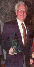Judge Kieser Receives 2004 Community Award