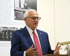 Senator Yaw Reviews His Role in Harrisburg in Taber Museum Lecture